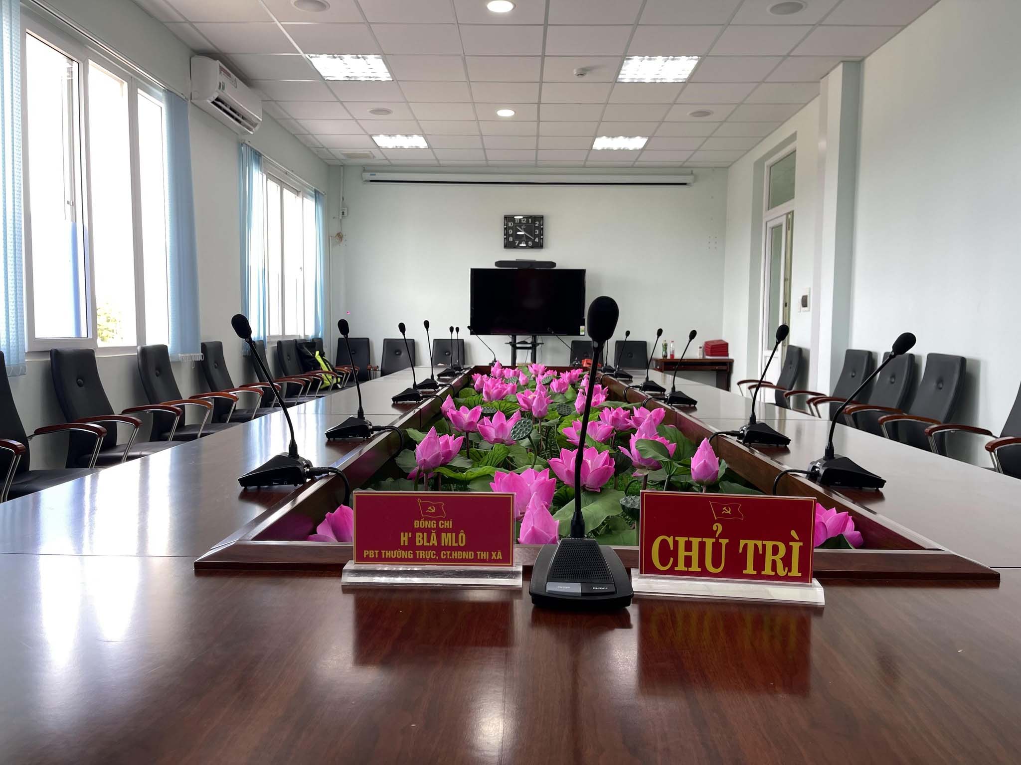 Ưu điểm của loa âm trần trong phòng họp